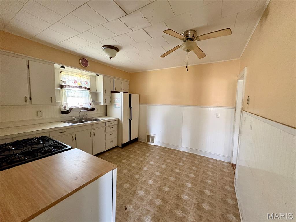 522 Edgemont Boulevard Perryville, MO 63775 - Photo 6 of 23