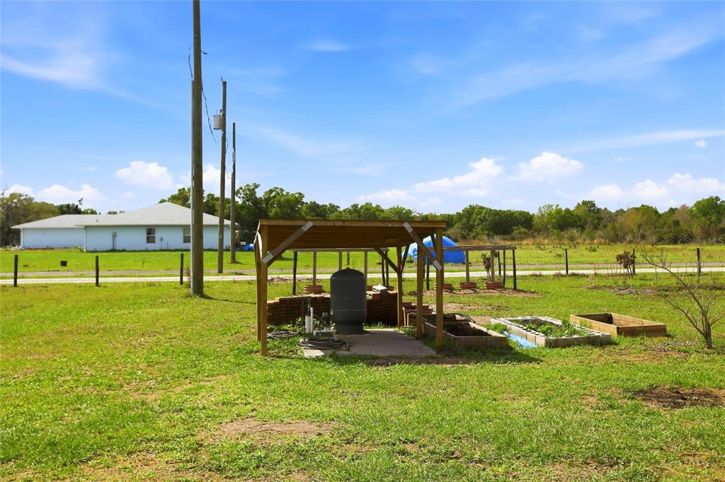10080 Wauchula Road Myakka City, FL 34251 - Photo 47 of 55 a view of a park with swings