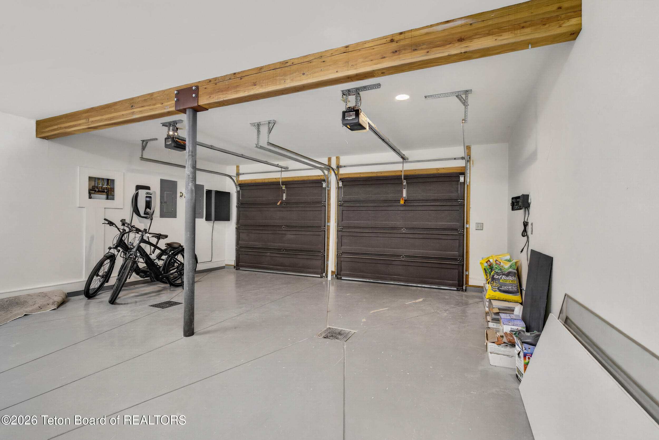 480 Henley Road Jackson, WY 83001 - Photo 44 of 57 Garage 2