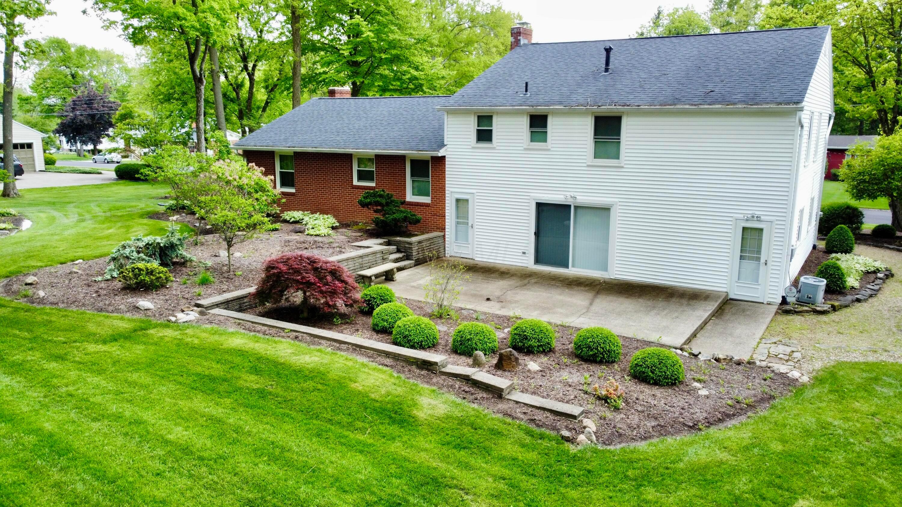 156 Sherbrook Road Mansfield, OH 44907 - Photo 5 of 29 dji_fly_20250515_150452_564_174741916102