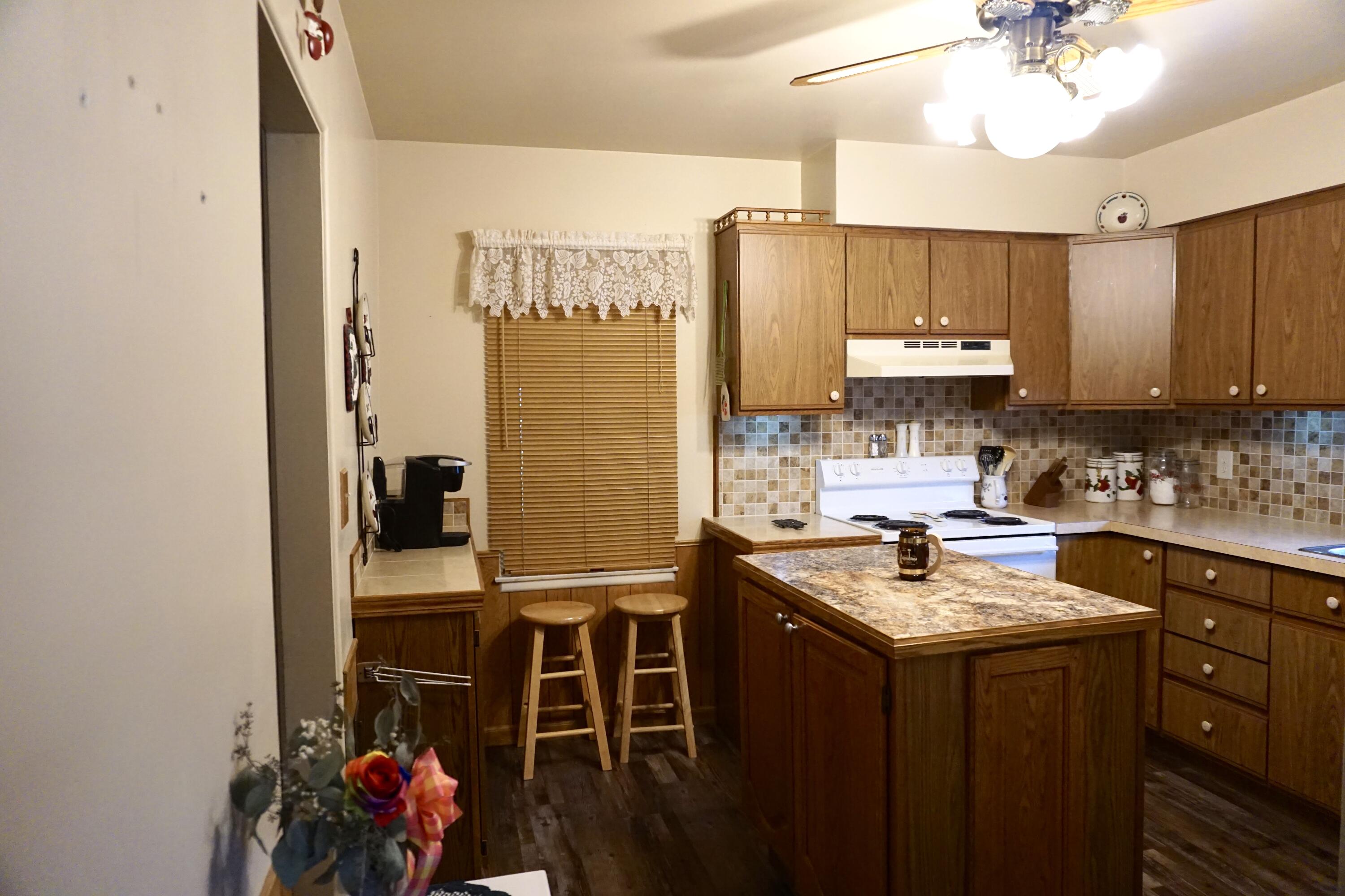2009 Ruddiman Drive North Muskegon, MI 49445 - Photo 12 of 31 fullsizeoutput_15e1