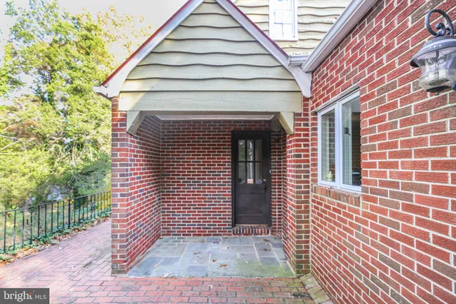 $669,900 | 1717 Highland Road, Fredericksburg, VA 22401