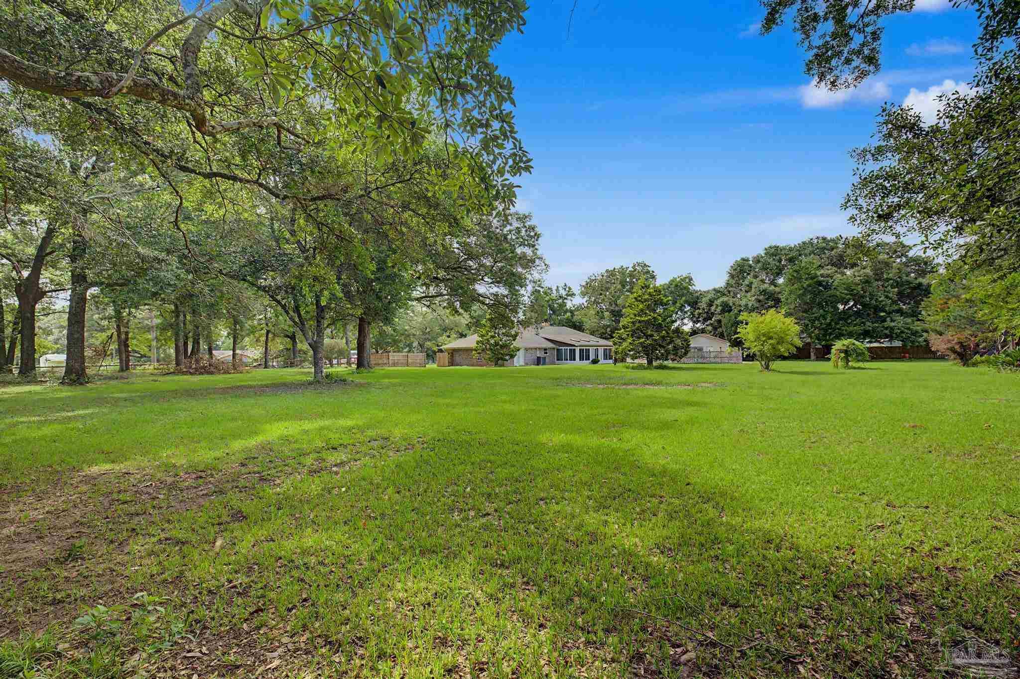 2340 Tobie Dean Road Cantonment, FL 32533 - Photo 18 of 51