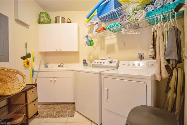$10,000 | 825 Bentwater Circle, Unit 101, Naples, FL 34108