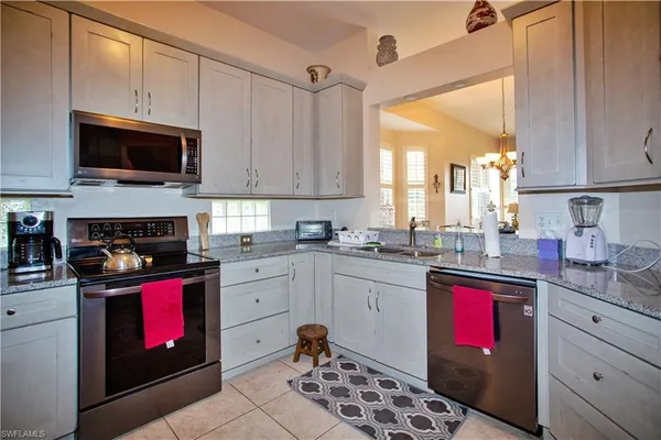 $10,000 | 825 Bentwater Circle, Unit 101, Naples, FL 34108