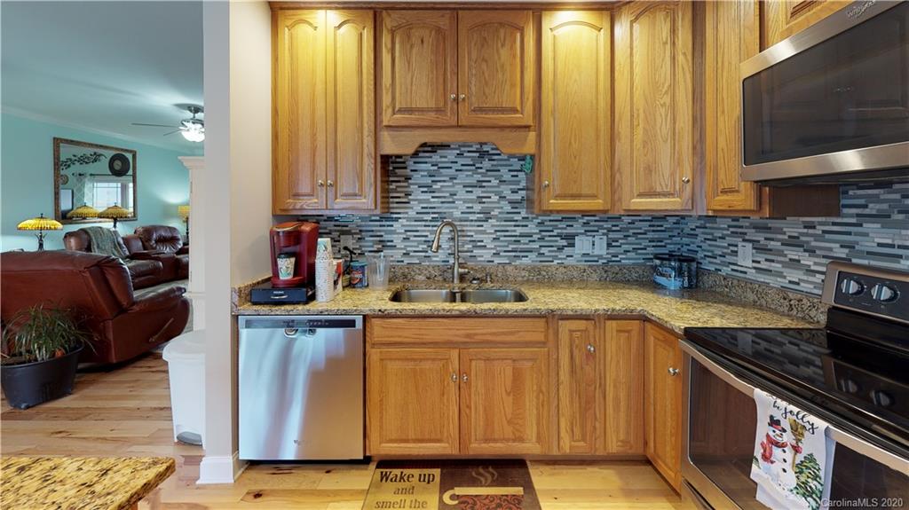 1021 Hillside Ridge Road Candler, NC 28715 - Photo 27 of 40 Gallery Image 27