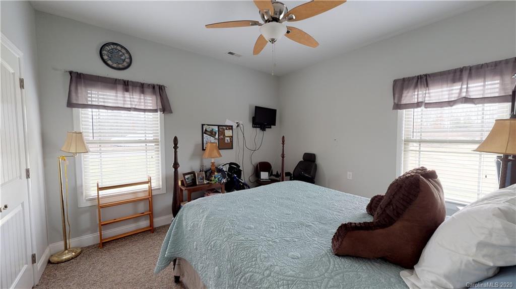 1021 Hillside Ridge Road Candler, NC 28715 - Photo 28 of 40 Gallery Image 28