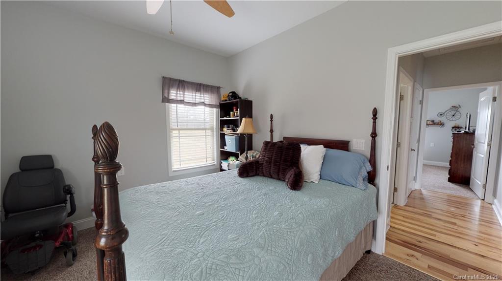 1021 Hillside Ridge Road Candler, NC 28715 - Photo 29 of 40 Gallery Image 29