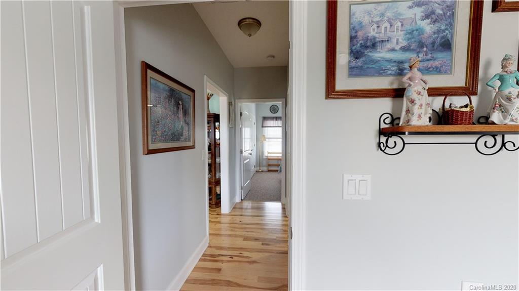1021 Hillside Ridge Road Candler, NC 28715 - Photo 33 of 40 Gallery Image 33