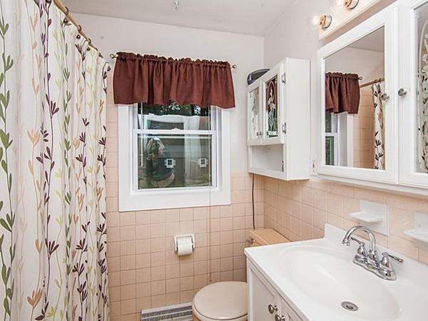 8 Flash Road North Reading, MA 01864 - Photo 16 of 26 Gallery Image 16