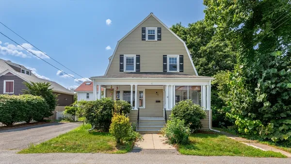 $5,500 | 12 Summer Street, Unit 12, Waltham, MA 02452