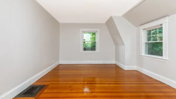 $5,500 | 12 Summer Street, Unit 12, Waltham, MA 02452
