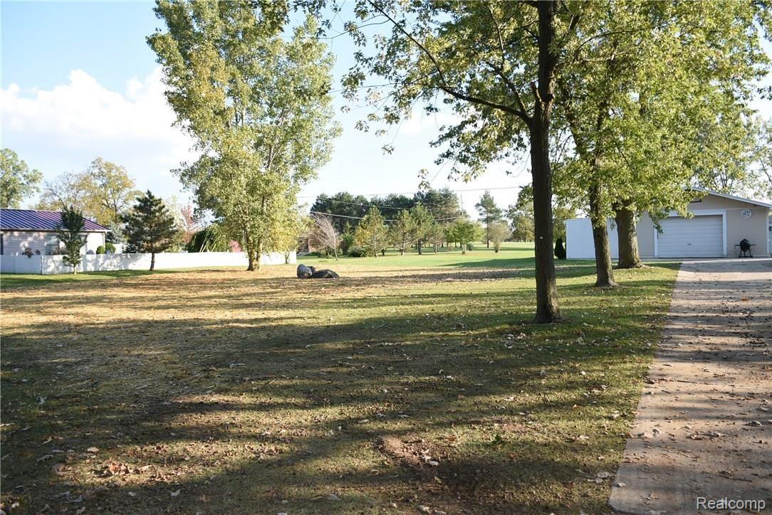 10035 Reid Road Swartz Creek, MI 48473 - Photo 2 of 63 DSC_3199.JPG