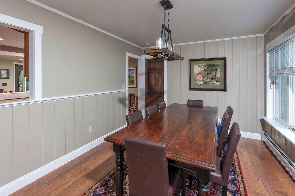 1 Pine Hill Road Cape Neddick, ME 03902 - Photo 4 of 24 _4 Diningroom