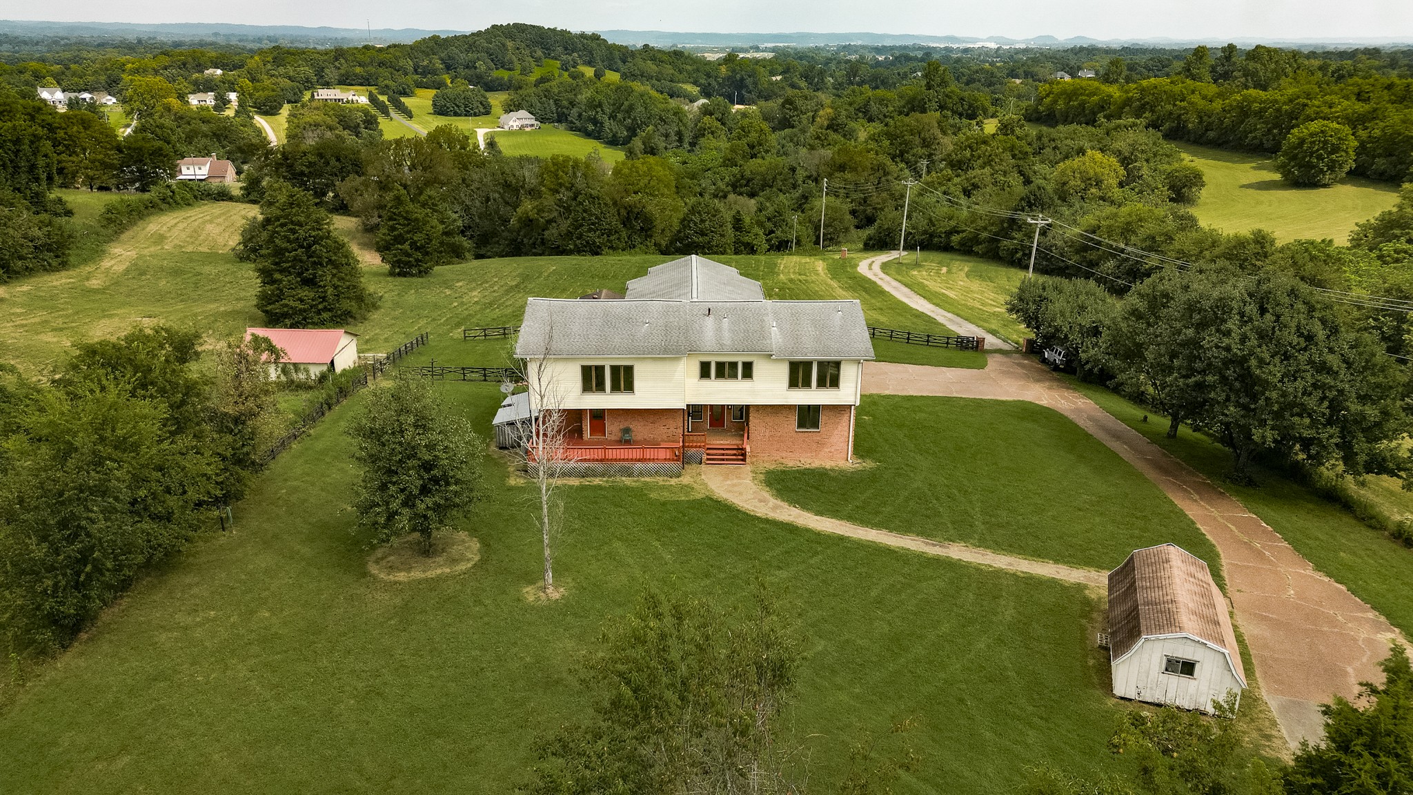 2317 Harlan Road Columbia, TN 38401 - Photo 16 of 55 Gallery Image 16