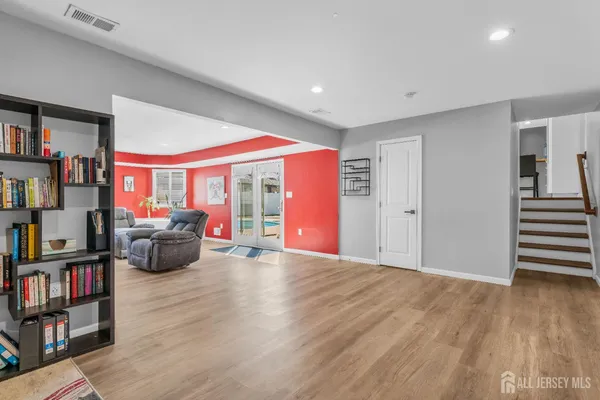 $748,000 | 15 Rosewood Lane, Monroe Township, NJ 08831
