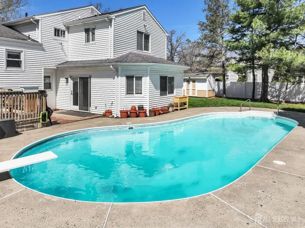 $748,000 | 15 Rosewood Lane, Monroe Township, NJ 08831