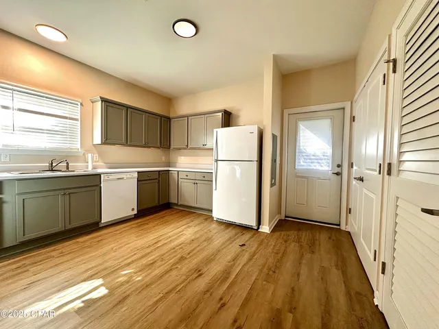 $190,000 | 7825 Highway 90, Sneads, FL 32460