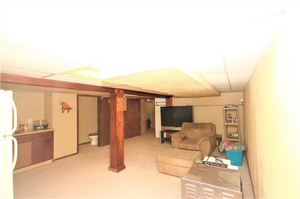 932 Roup Avenue Brackenridge, PA 15014 - Photo 14 of 16 Gallery Image 14