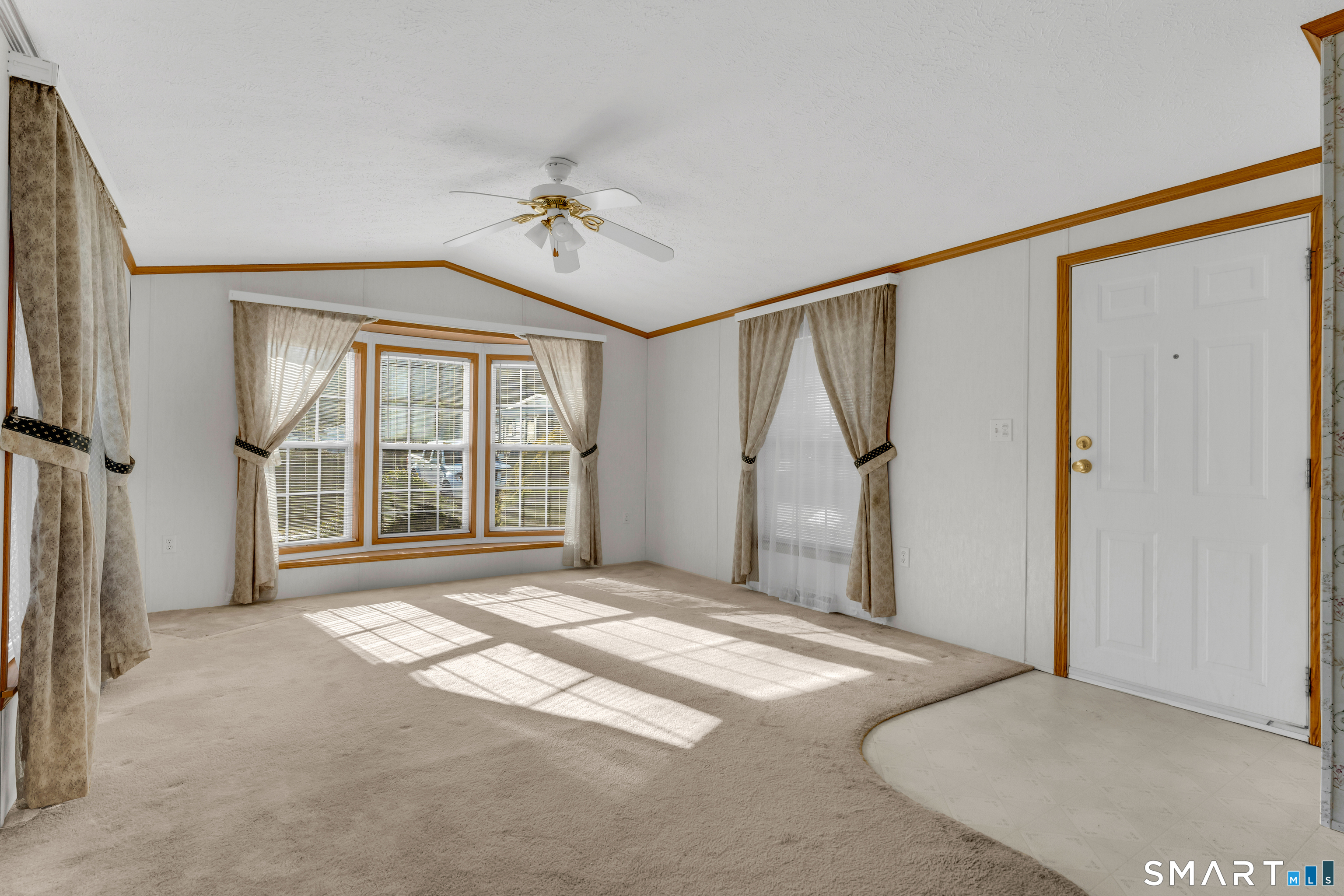 4 Maple Road Southington, CT 06489 - Photo 11 of 35