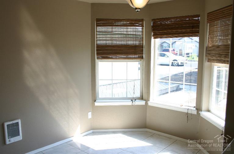 2003 Southwest 29th Street Redmond, OR 97756 - Photo 5 of 14 Additional Photo