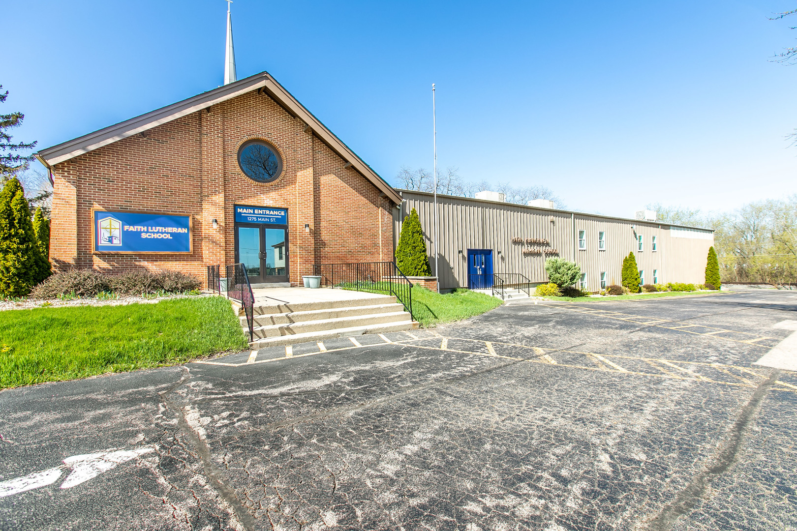 a front view of house with yard