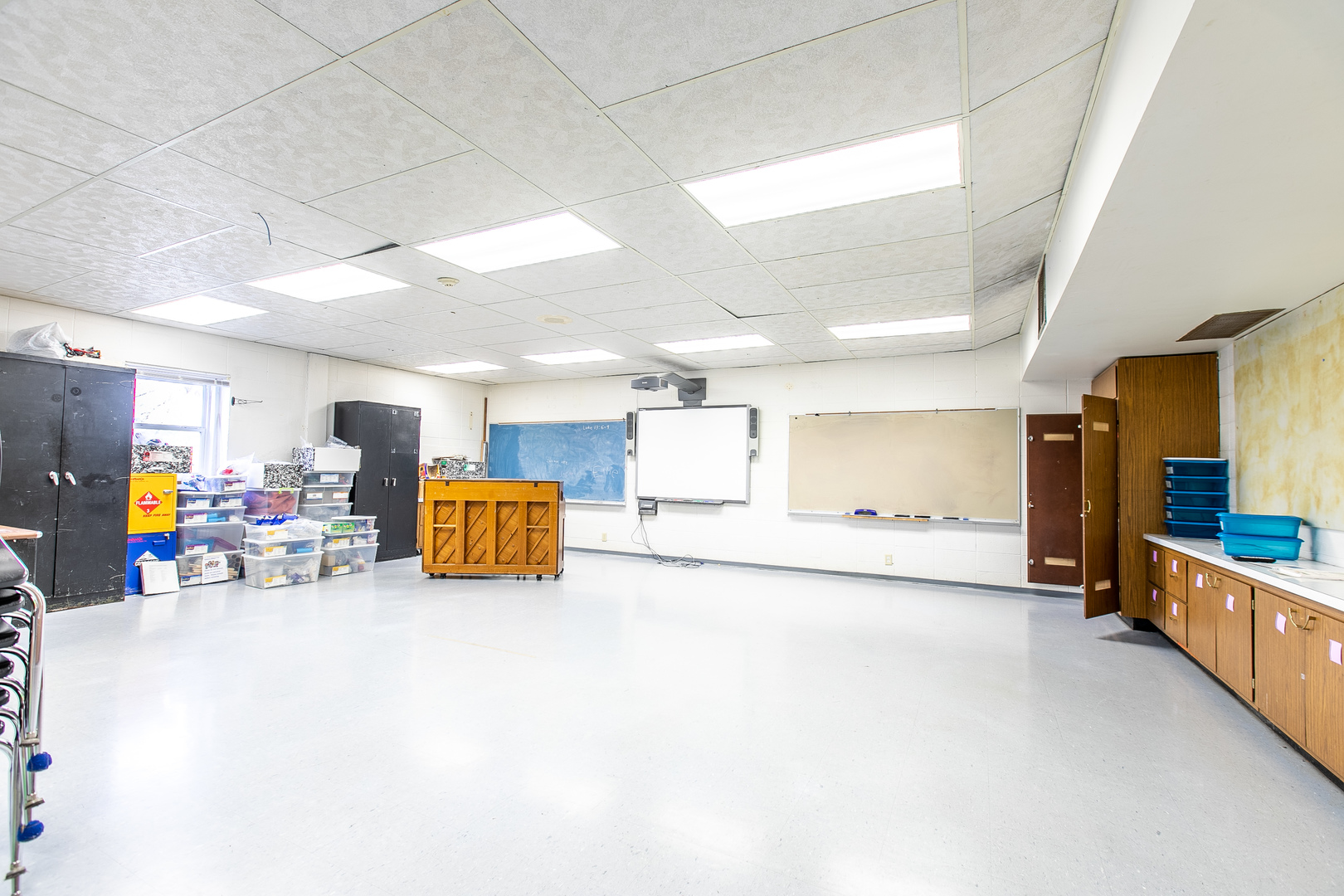 1275 Main Street Antioch, IL 60002 - Photo 11 of 29 a view of a room with furniture and a chandelier