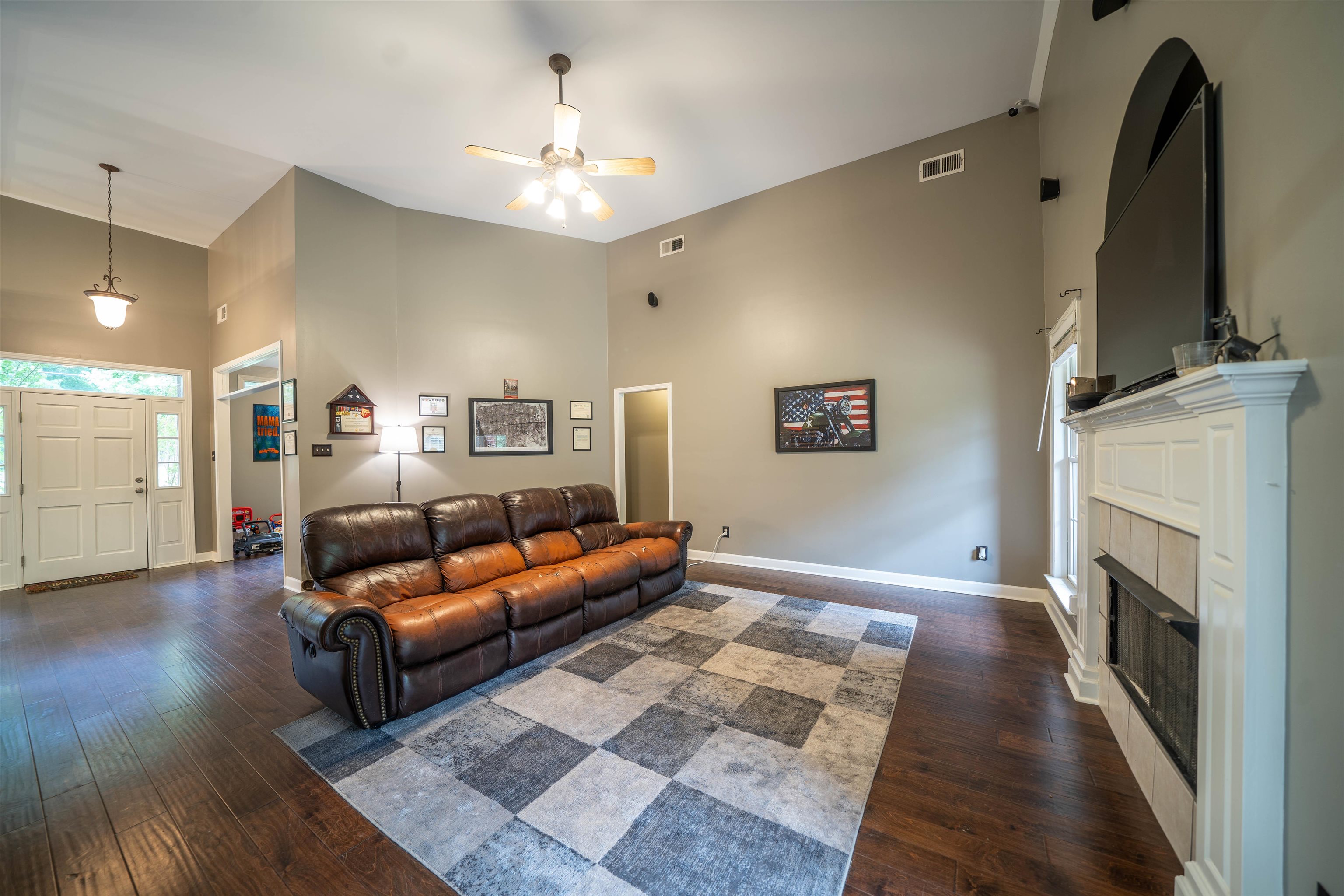 Gallery Image 7