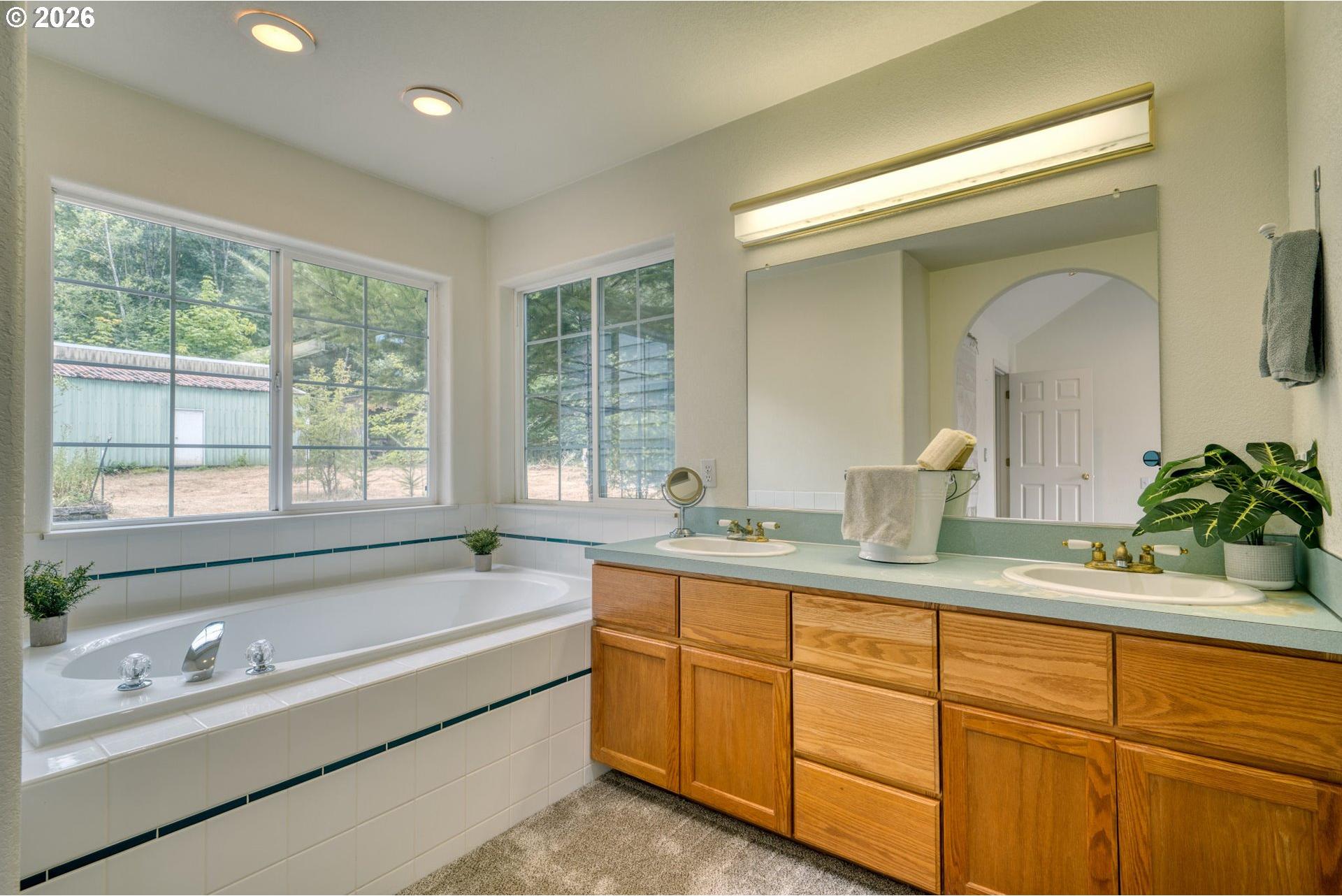 28502 Chapman Road Scappoose, OR 97056 - Photo 19 of 37 Gallery Image 19