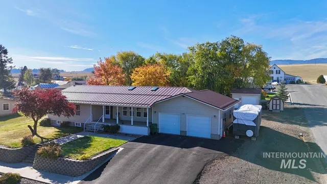 $475,000 | 1505 Lewiston Street, Cottonwood, ID 83522
