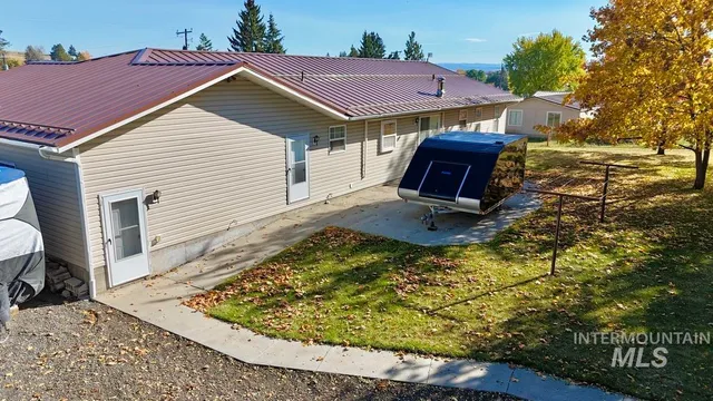 $475,000 | 1505 Lewiston Street, Cottonwood, ID 83522