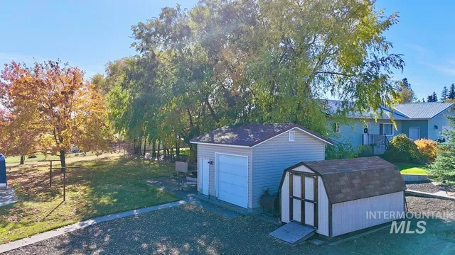 $475,000 | 1505 Lewiston Street, Cottonwood, ID 83522