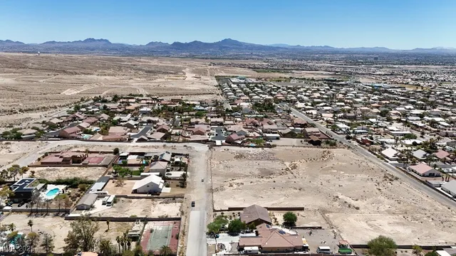 $295,000 | 255 Vista Valley Street, Las Vegas, NV 89110