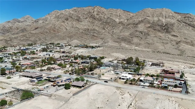$295,000 | 255 Vista Valley Street, Las Vegas, NV 89110