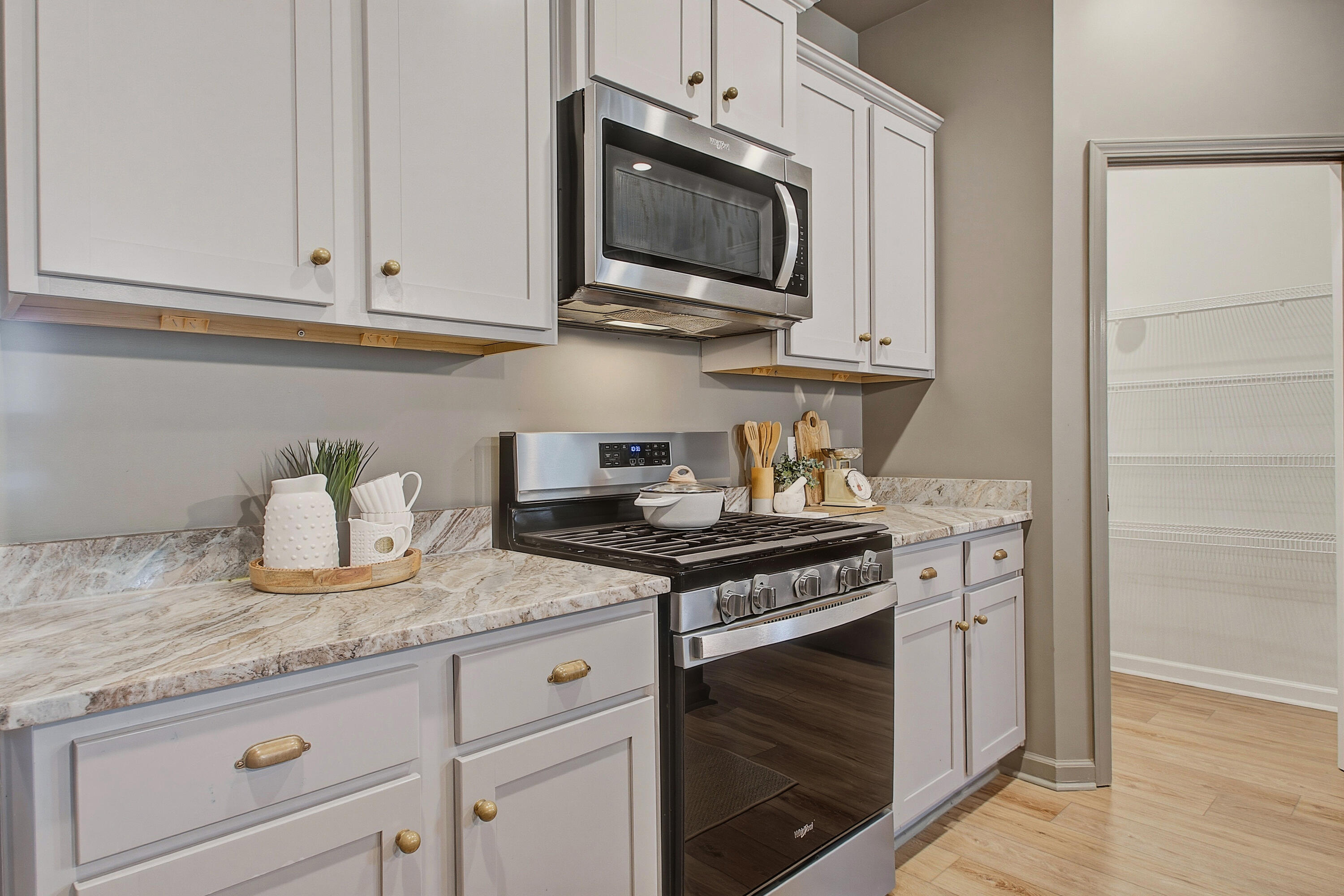1122 Wading Point Boulevard Huger, SC 29450 - Photo 16 of 68