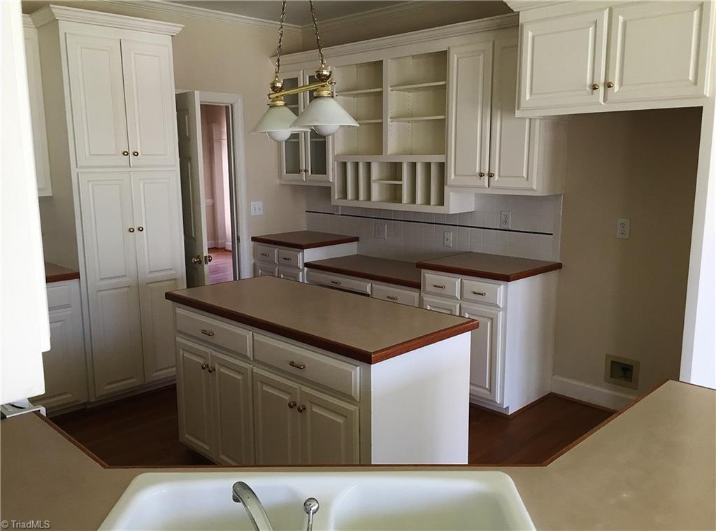 8211 Styers Ferry Road Clemmons, NC 27012 - Photo 7 of 24