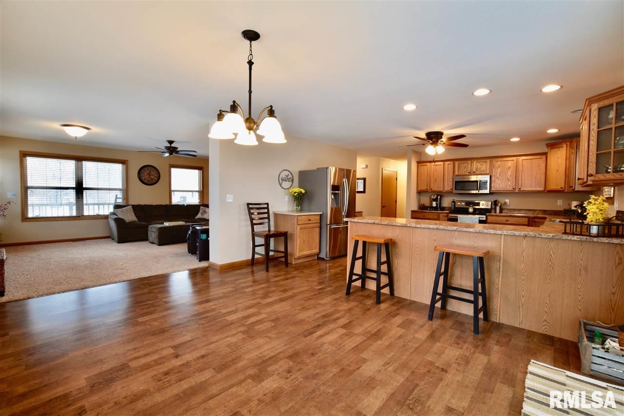25475 Valley View Road Tremont, IL 61568 - Photo 11 of 36