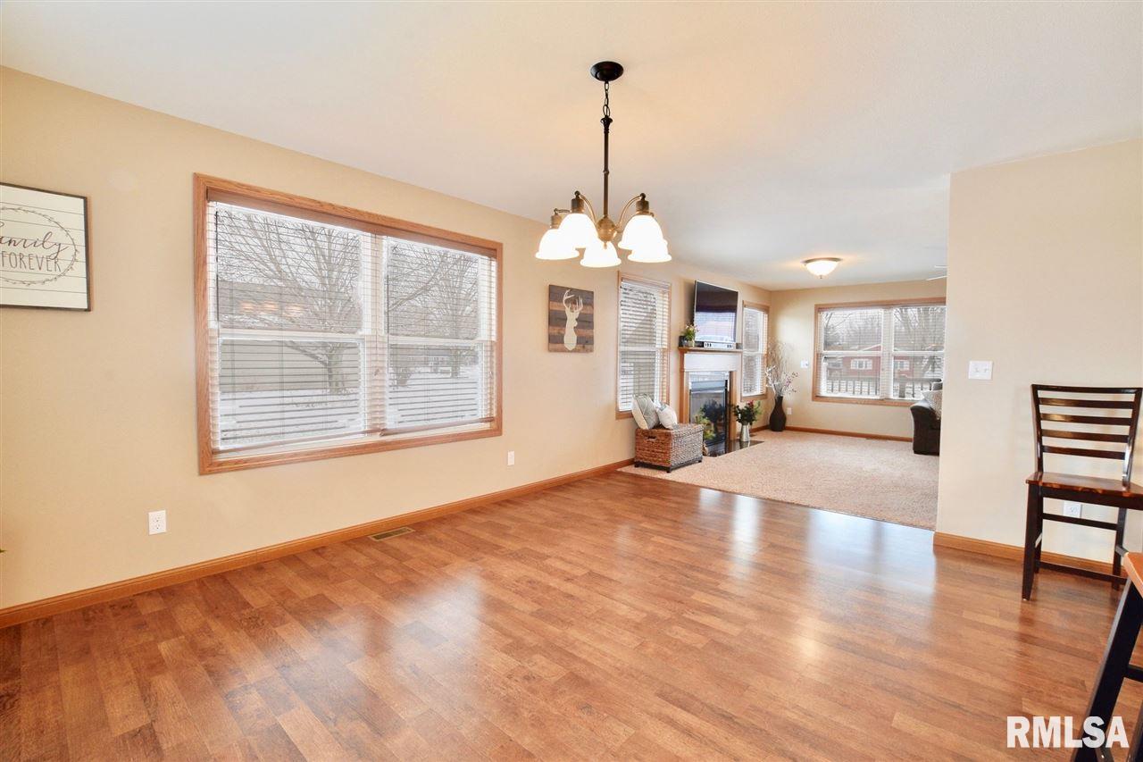 25475 Valley View Road Tremont, IL 61568 - Photo 12 of 36