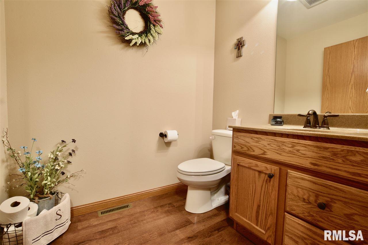 25475 Valley View Road Tremont, IL 61568 - Photo 22 of 36