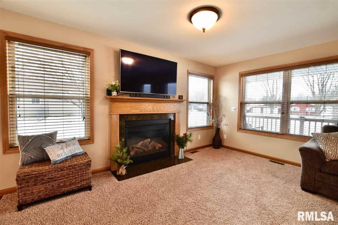 25475 Valley View Road Tremont, IL 61568 - Photo 7 of 36