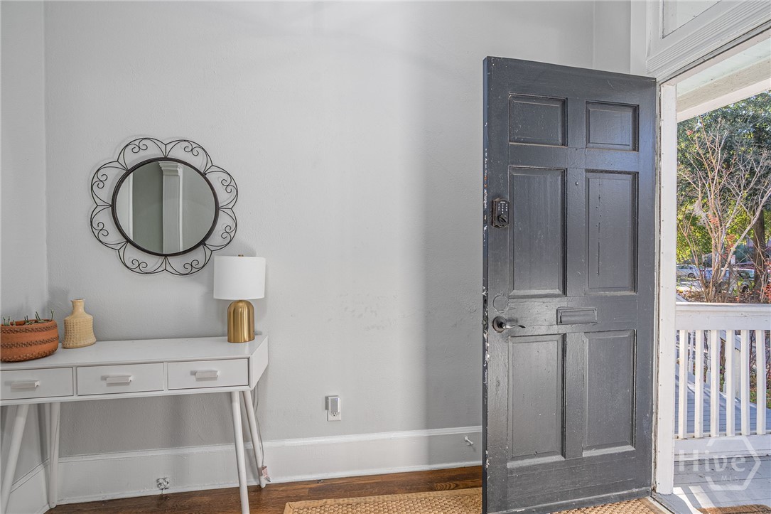 302 East 35th Street Savannah, GA 31401 - Photo 4 of 28