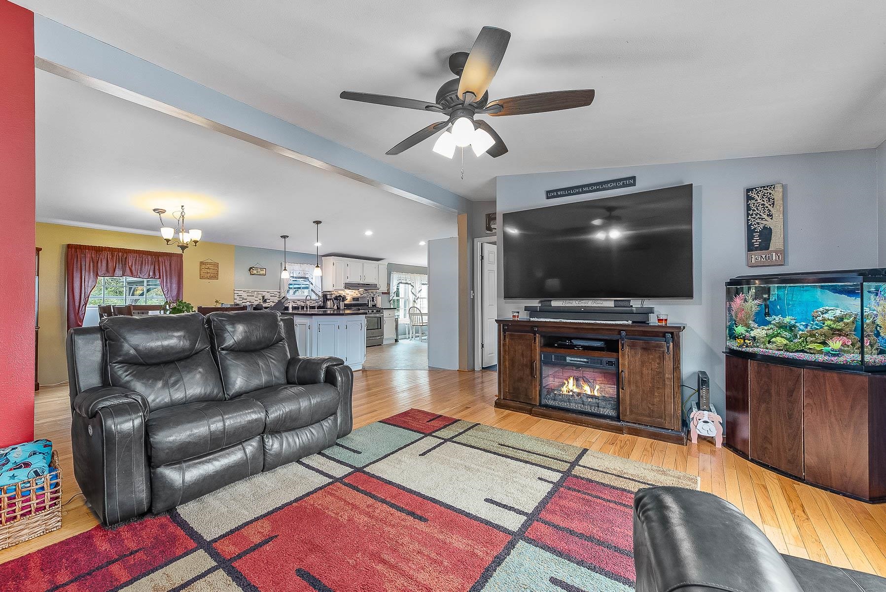 113 Pleasant Street Epping, NH 03042 - Photo 20 of 40