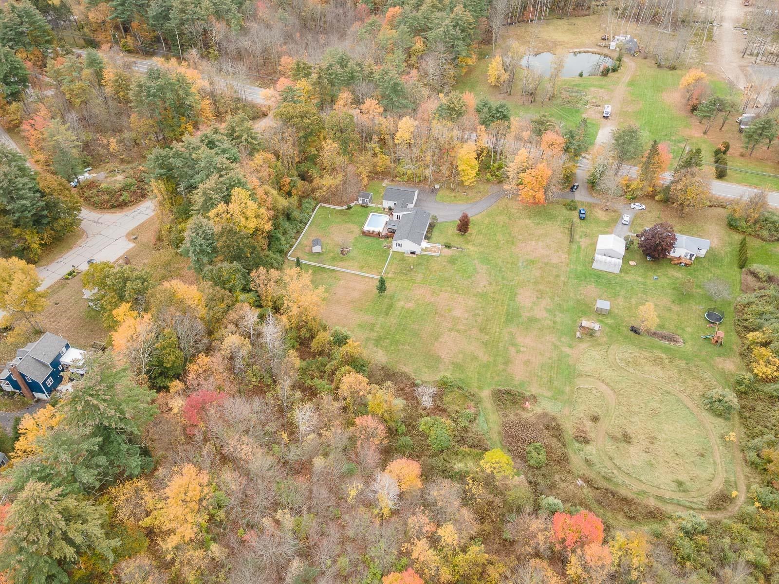 113 Pleasant Street Epping, NH 03042 - Photo 6 of 40