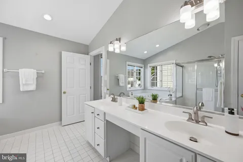 $950,000 | 17811 Marble Hill Place, Germantown, MD 20874