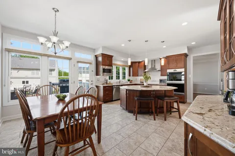 $950,000 | 17811 Marble Hill Place, Germantown, MD 20874