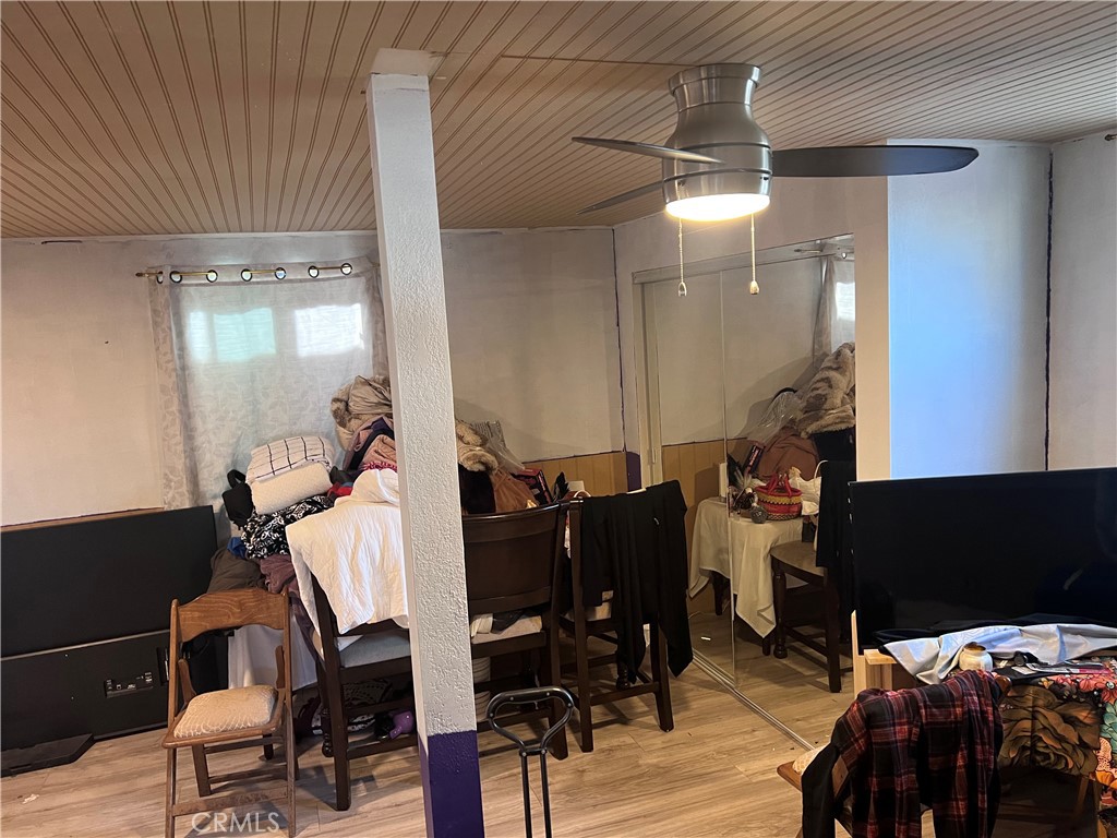 702 North Burris Avenue Compton, CA 90221 - Photo 15 of 17