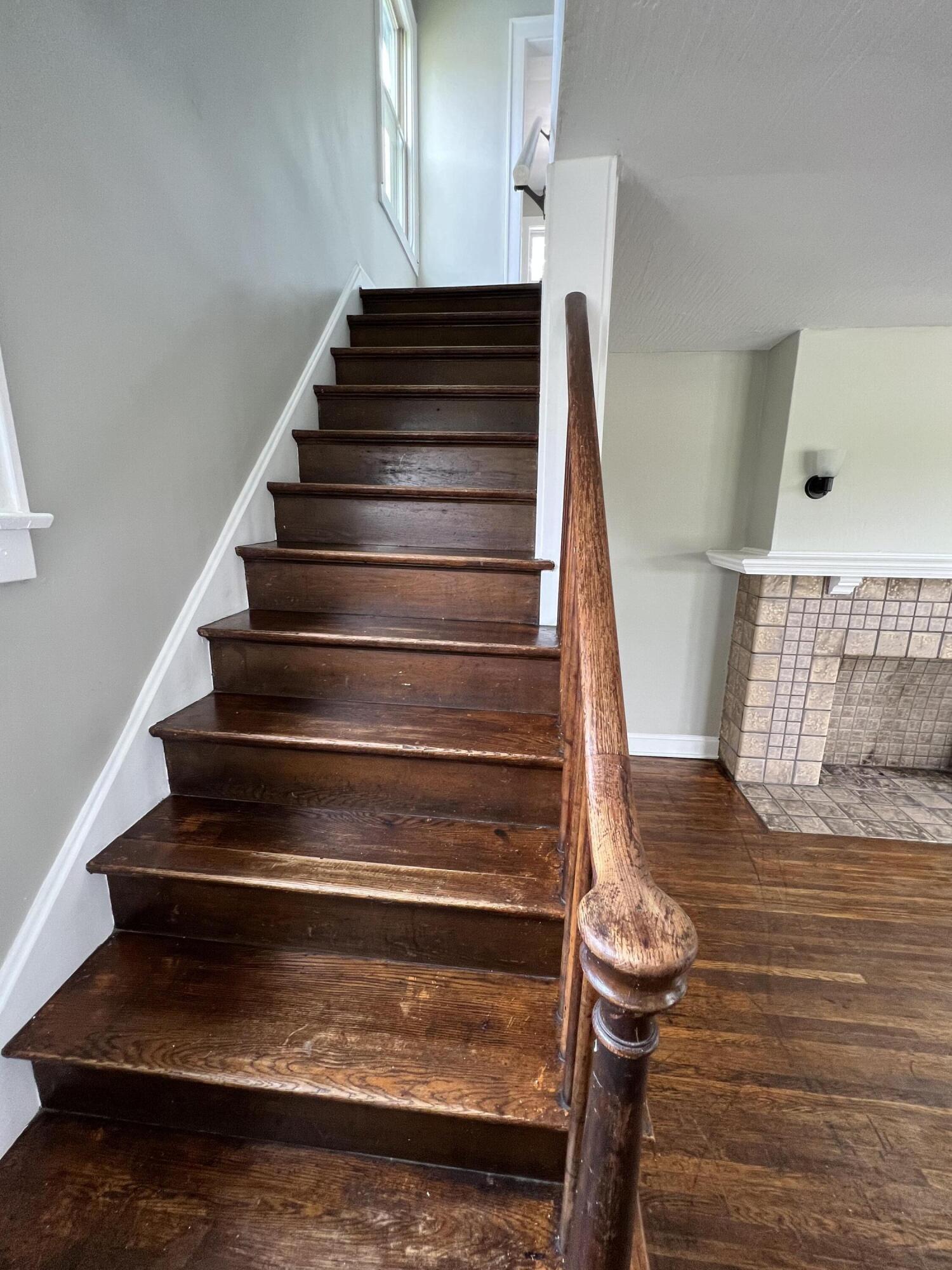 2570 Lockbourne Road Columbus, OH 43207 - Photo 8 of 25 IMG_6756 4