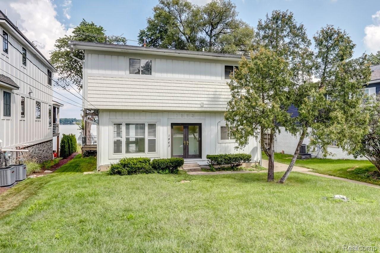 1863 Union Lake Road Commerce Township, MI 48382 - Photo 3 of 45 1863 Union Lake Road, Commerce Charter Township, MI-3.jpg-SMALL