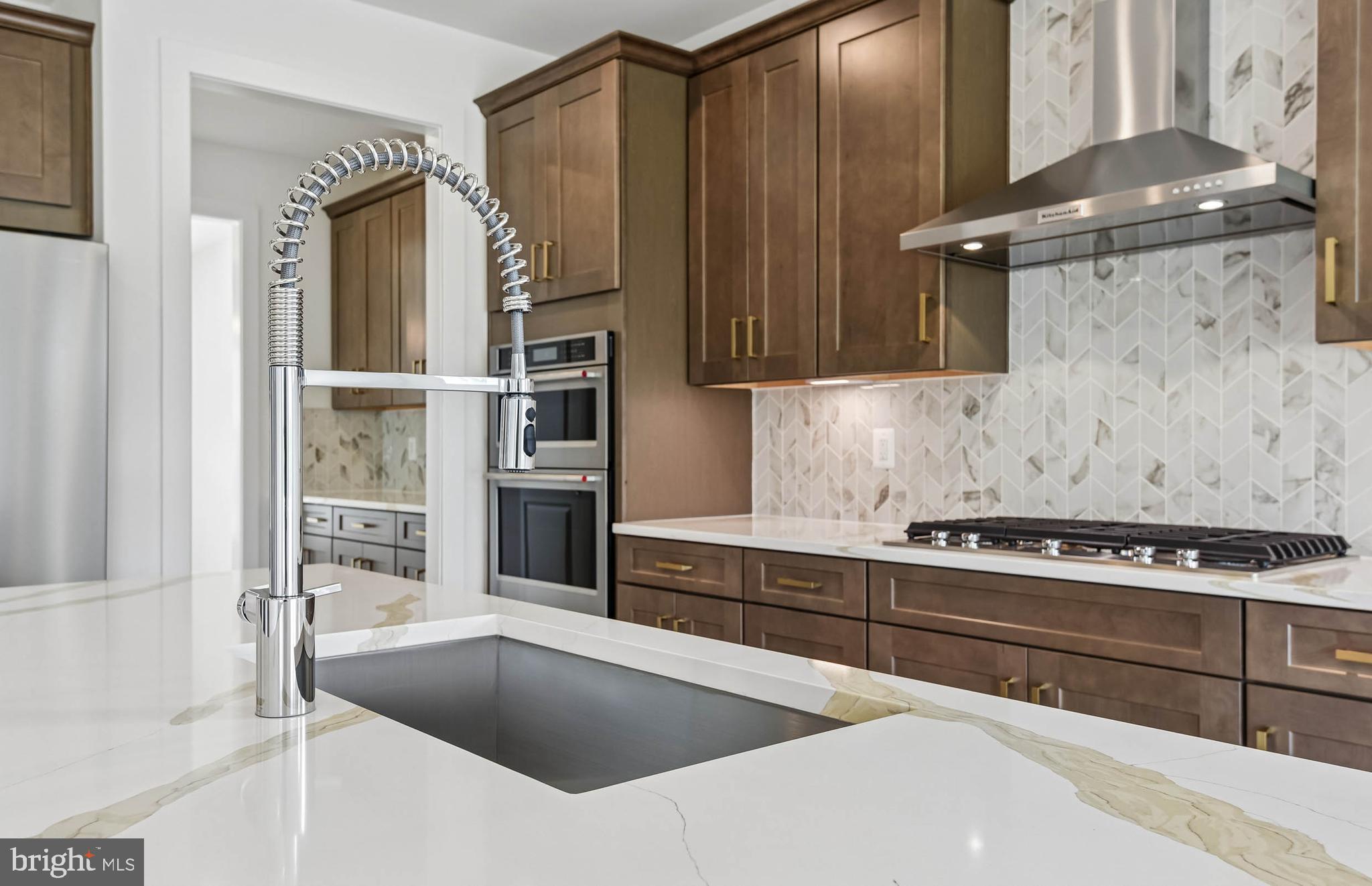 22521 Sculpin Brk Road Boyds, MD 20841 - Photo 12 of 58 Kitchen - Actual Home