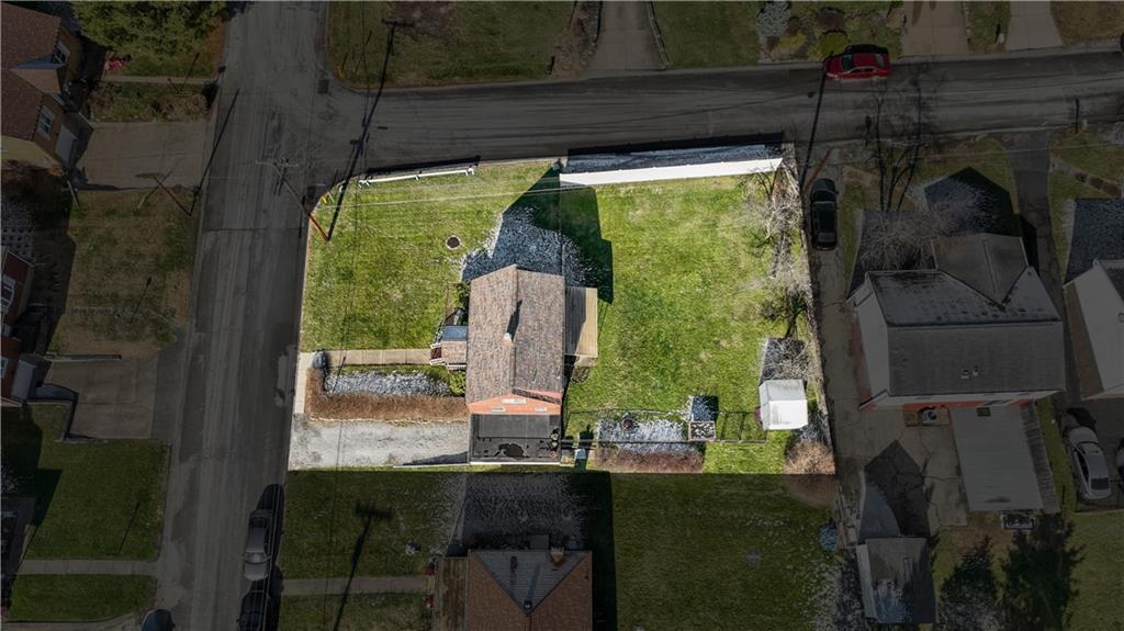 1006 Greenhill Road Pittsburgh, PA 15209 - Photo 3 of 24